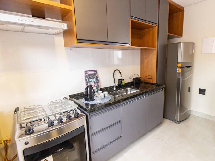 Lindo Apto Novo E Prox Ao Metro C Cama Queen Apartment