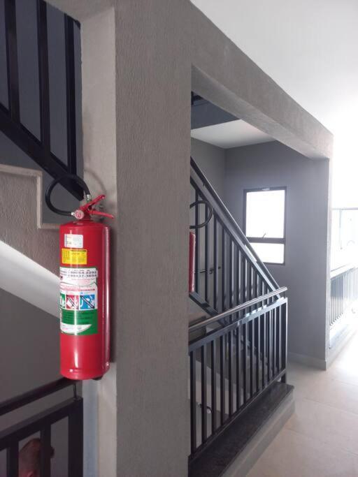 Apartamento Lindo Apto Novo E Prox Ao Metro C Cama Queen *